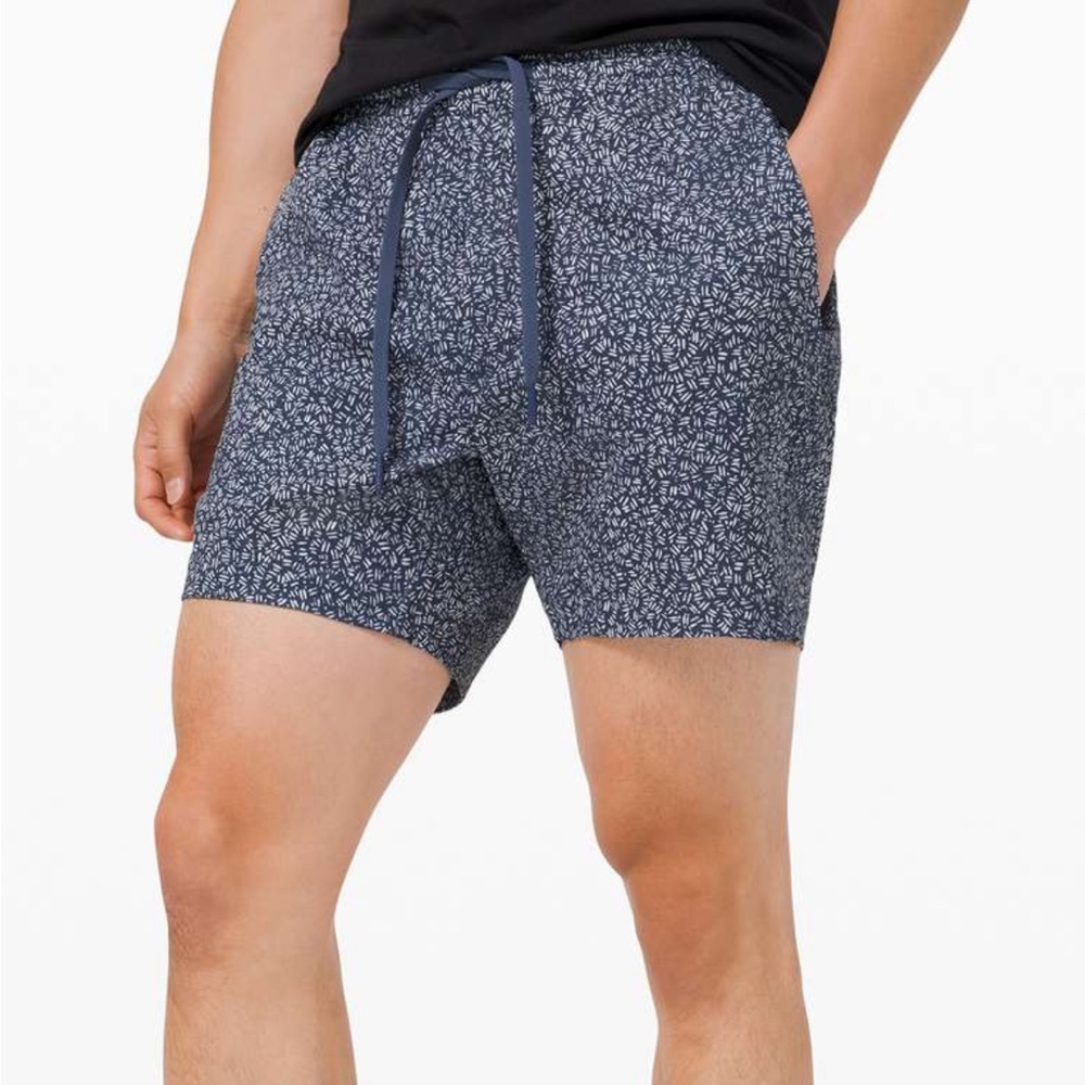 Lululemon Bowline Short 5" *Ventlight Mesh